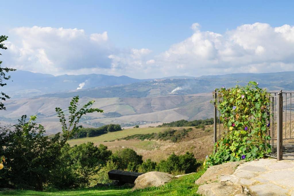Girasole Cottage Overlooking The Orcia Valley In Tuscany Radicofani Bagian luar foto